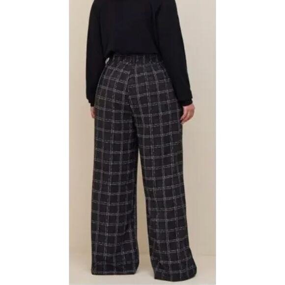 Torrid Wide Leg Crepe Ink Dot Plaid Pants Plus Size 28 - Picture 6 of 11